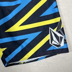 Volcom Board Shorts Mens Size 36 Black Blue Yellow Zigzag‎ Swim Trunks